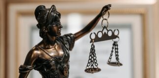 Codzienność prawnika pod presją czasu